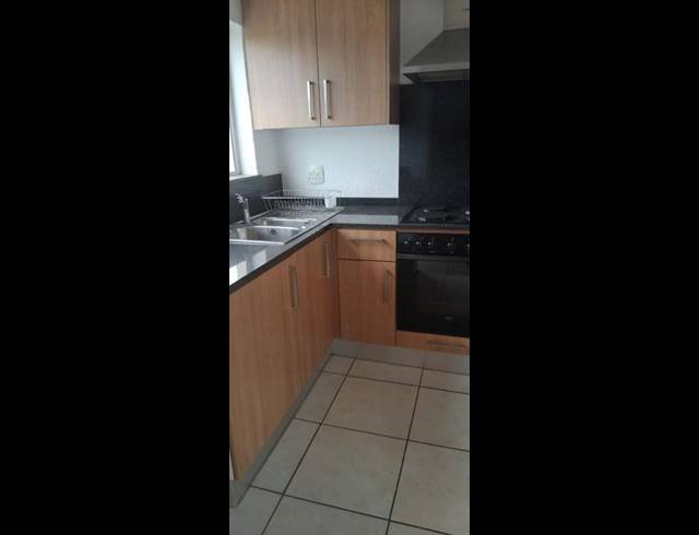 1 BEDROOM APARTMENT FOR SALE IN BEDFORD GARDENS